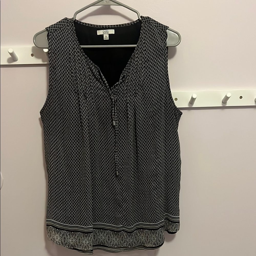 Croft & Barrow Black and White Tank Top